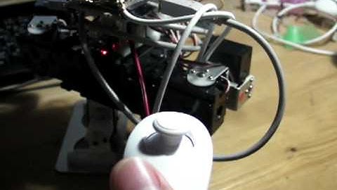 ヌンチャクでロボット