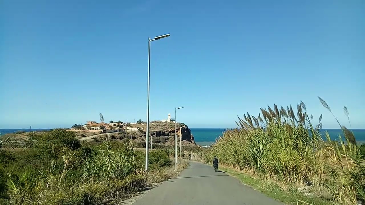 شاطئ  سيدي ابراهيم قوراية ولاية تيبازة🏄🏊🏂👍🐚🐬😕👍🐟🐠🐳