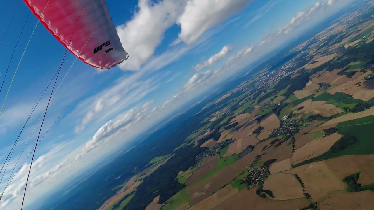 Paragliding Osser/Ostrý + záfuk 110km do ČR