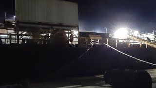 Suasana Dermaga Saat Malam Hari