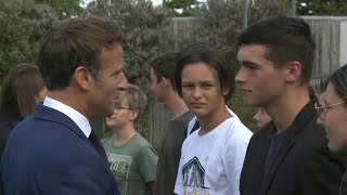 Macron à la rencontre des élèves d'un lycée professionnel des Sables-d'Olonnes | AFP Images