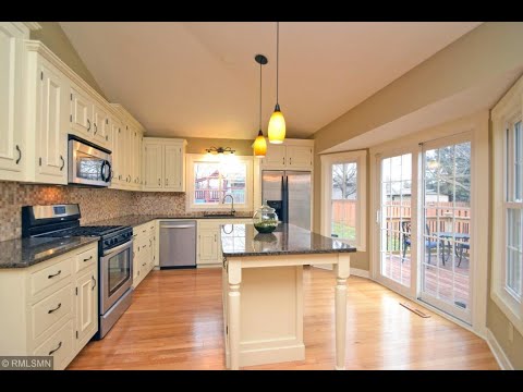 14600 Embassy Avenue, Apple Valley, MN home video tour
