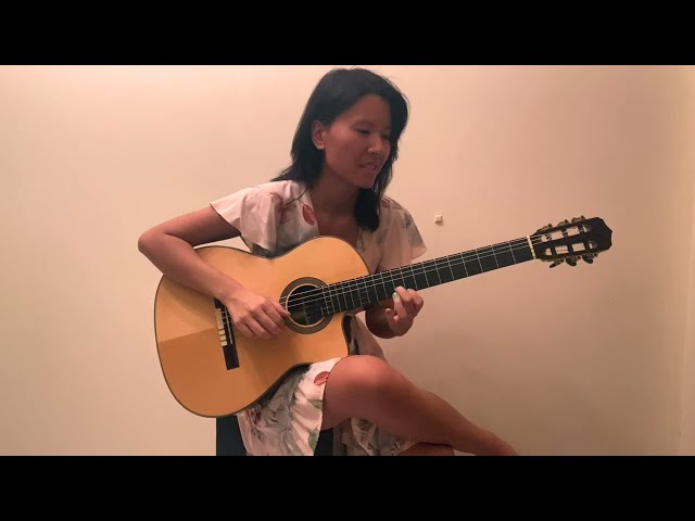 Jingle Bell Rock | Classical Guitar by Christine Yeong class=