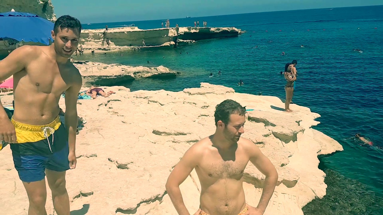 Cliff Diving At St. Peter's Pool, Marsaxlokk, Malta | Maltaholic