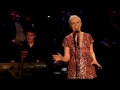 Annie Lennox . There Must Be An Angel . London 2009