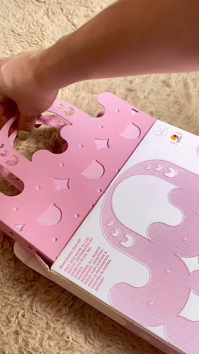 unboxing my first kpop album ever!!! new jeans bunny beach bag 🎀🐰 what album should i get next?!