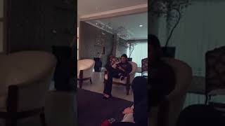 Pé Da Loud Voltan Feet