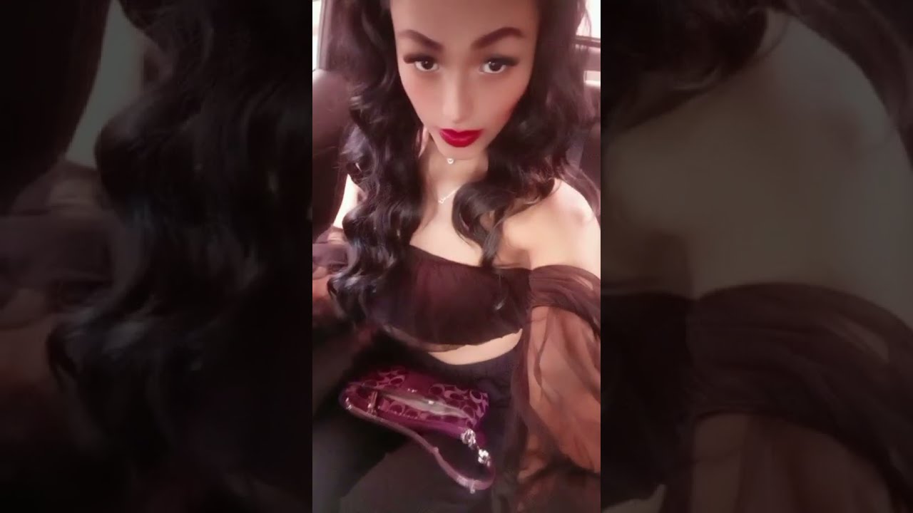 ⁣tgirl in taxi to you #transgenders #transgirl  #tgirls #dance #trans