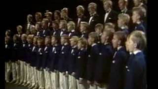Ram'i Poistekoor - Meil aiaäärne tänävas