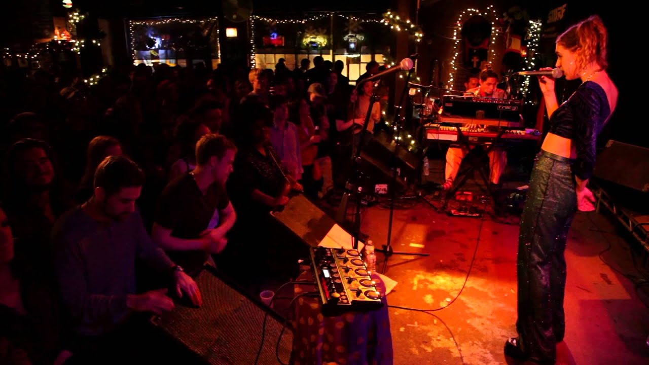 Woo Park - "Tiny Straws" Live at Martyrs'