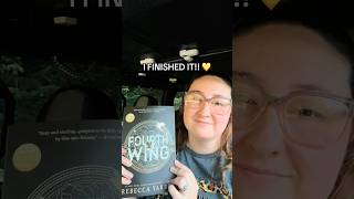 This one was a good one!! 💛🖤 #fantasybooks #fivestarreviews #mustread #fourthwing