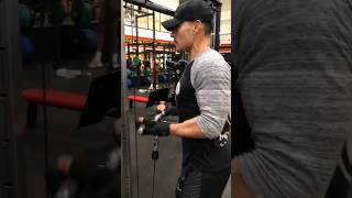 Stronger than Arnold Schwarzenegger ? 😜  Gold's Gym Venice #shorts