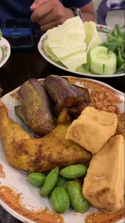 Kuliner Sego Sambel PADIN Surabaya