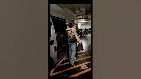 Two kisses and a hug...so cute ❤️  #zeenunew