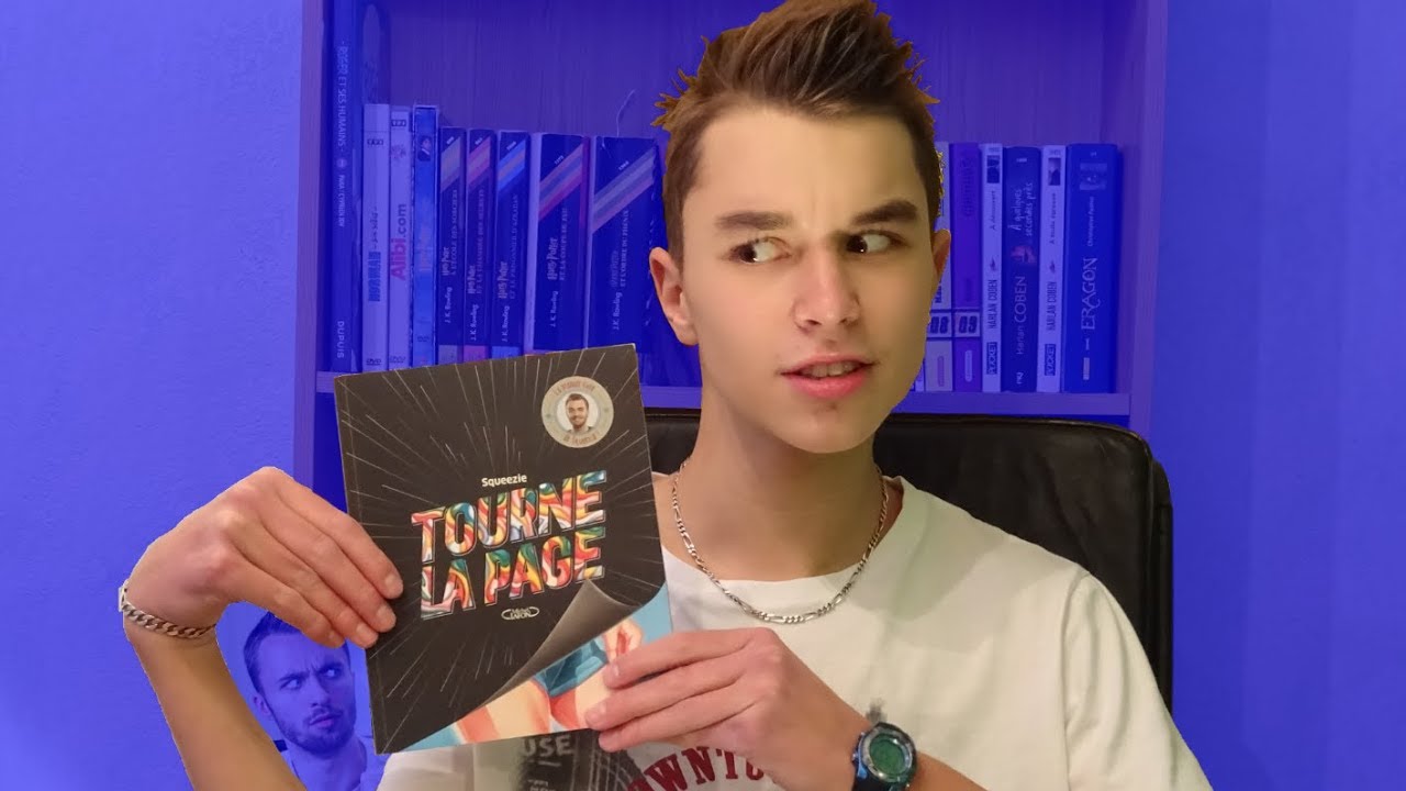 [BONUS] PRÉSENTATION & CRITIQUE DE TOURNE LA PAGE DE SQUEEZIE ET MAXENSS - JOHAN - Hey ! Aujourd'hui, petite vidéo bonus où je vous présente le premier livre de Squeezie et je vous dis ce que j'en pense !