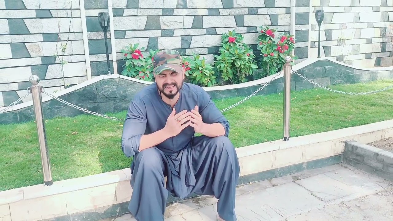 مذہب سے بھی بڑا ایک سبق ہے انسانیت 🙂🥰