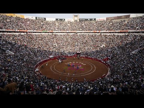 Polémica corrida de toros en Ciudad de México