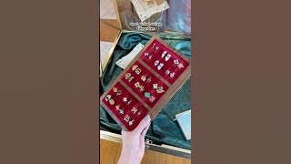 Helping someone find their perfect vintage jewelry! #mjvjewelry #vintagejewerly