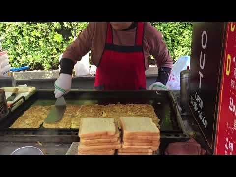 Video: Cara Membakar Telur Dan Daging Dalam Bakul Roti