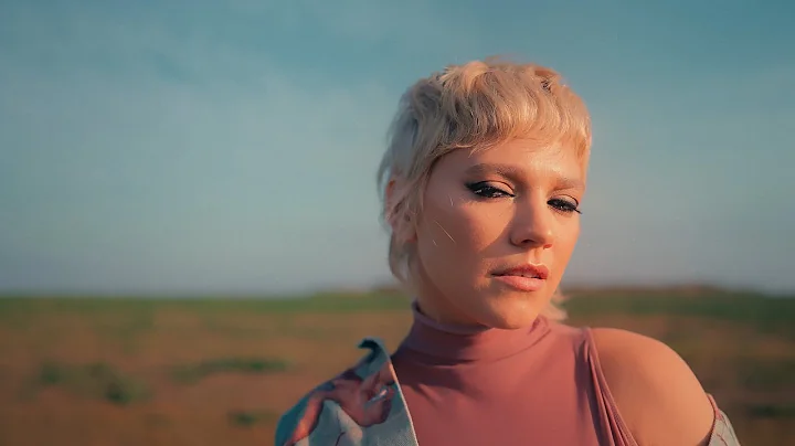 Lori Lo - Fly High (Official Music Video)
