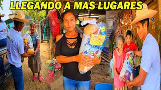 LLEGANDO A MAS LUGARES VICITANDO A MAS MADRES PARA ENTREGARLES LOS VIVERES A5