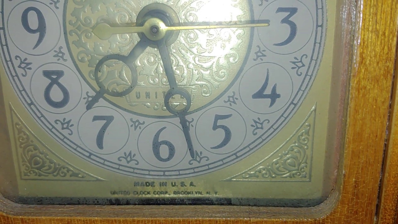United clock Corp model 444 electric analog clock YouTube