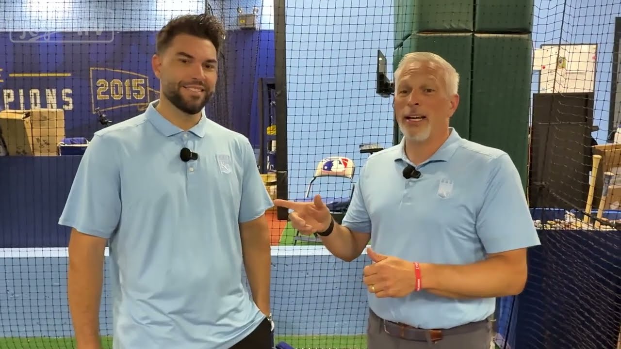 Royals.TV | Step in the Cage with Hoz