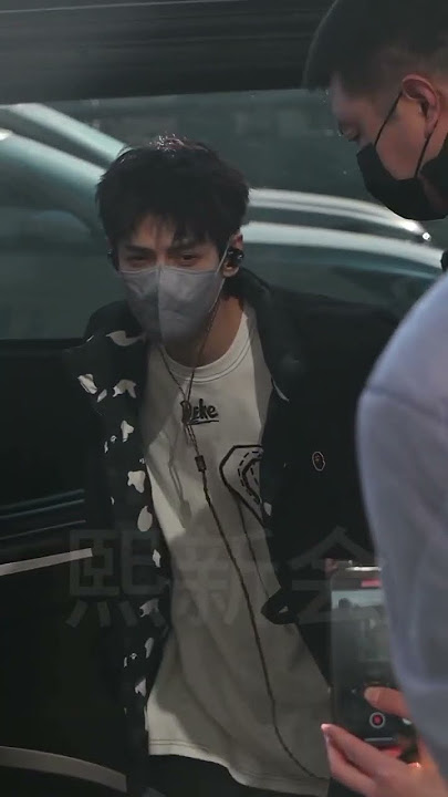 [ UPDATE | 28.12.2024 ] Luo Yunxi (罗云熙) - Wuhan✈️Chengdu (武漢✈️成都) (Vũ Hán✈️Thành Đô) #罗云熙leo #leoluo
