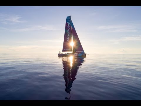 Week 12 - Leg 4 - Melbourne to Hong Kong