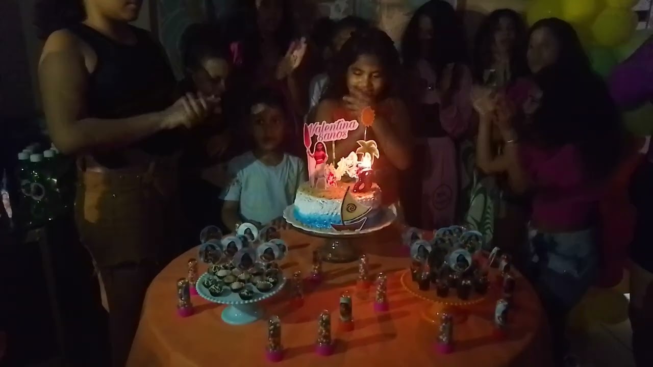 parabéns Valentina, fez 8 anos!🎂👏