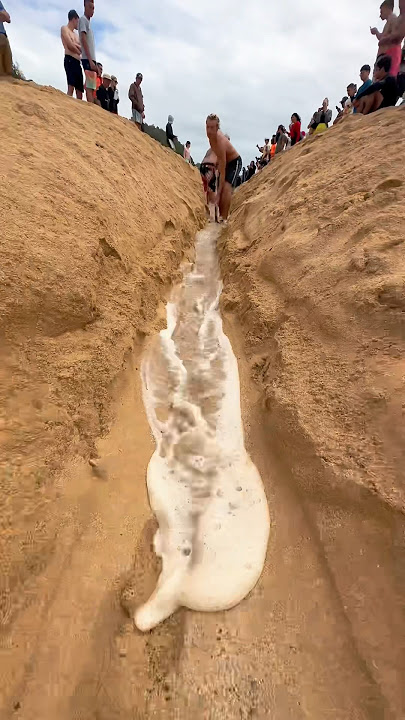 Small trench connects river to ocean!