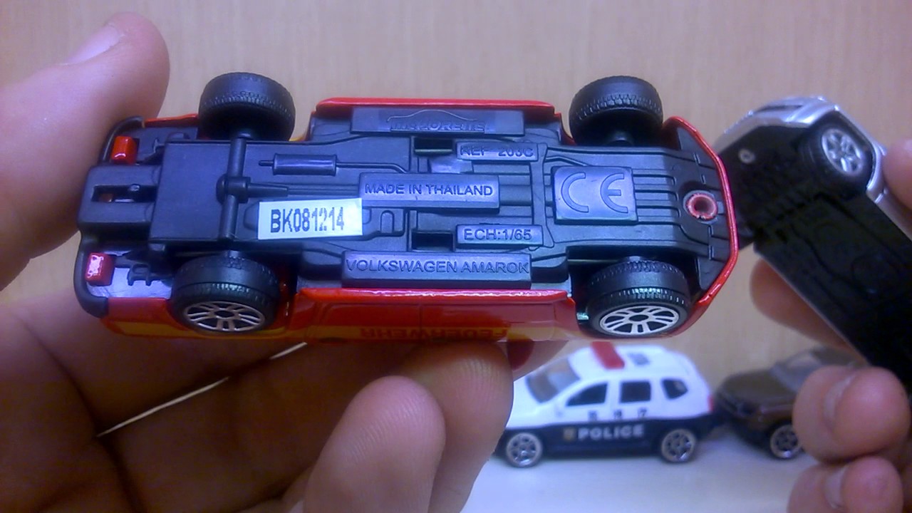 toyota hilux matchbox car