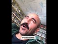 نشسته ام به ابر نگاه میکنم