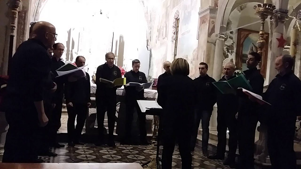 Coro Voci Di Tauriano - Mani di Luna