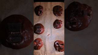 Cookies au chocolat façon brownie recette facile et rapide كوكيز ساهل وتيجي معلك