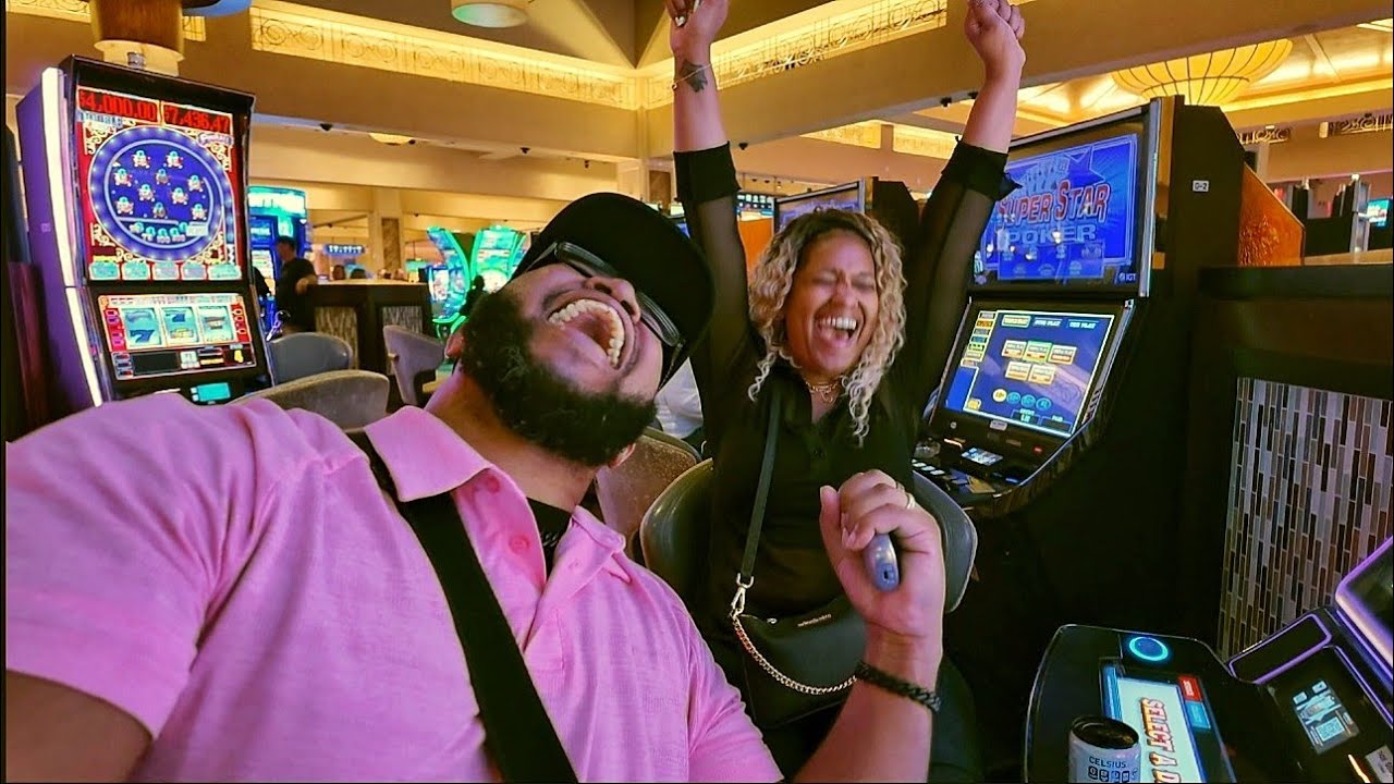 dự đoán xổ số vĩnh long I Hit HUGE On A High Limit Slot Machine No One Wanted To Play!!