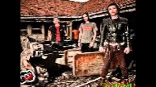 Kami bukan martir - Error Crew