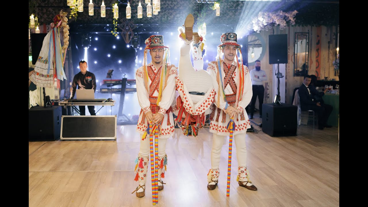 Calusul - Calusari nunta Bucuresti - Ansamblul Doinita - dansatori profesionisti nunta Bucuresti