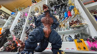The biggest figure in my house (and in price)🤭 - YouTube