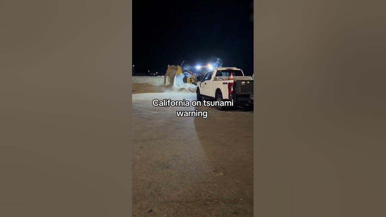 TSUNAMI WARNING CALIFORNIA #tsunamiwarning #tsunami #tsunamis #California #beach TSUNAMI WARNING CALIFORNIA #tsunamiwarning #tsunami #tsunamis #California #beach