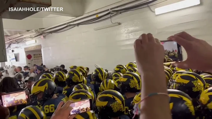 Michigan and Penn State getting chippy in the tunnel
