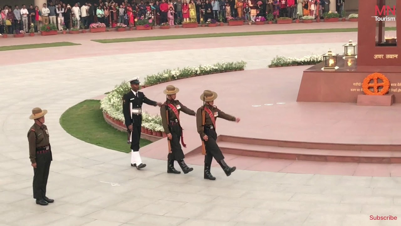 War museum architecture picture