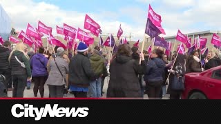 York University students demand refund amid education workers strike