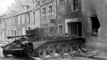 Panzer Commanders Mocked the “Inferior” Sherman — Until Fireflies Destroyed Tigers at Normandy