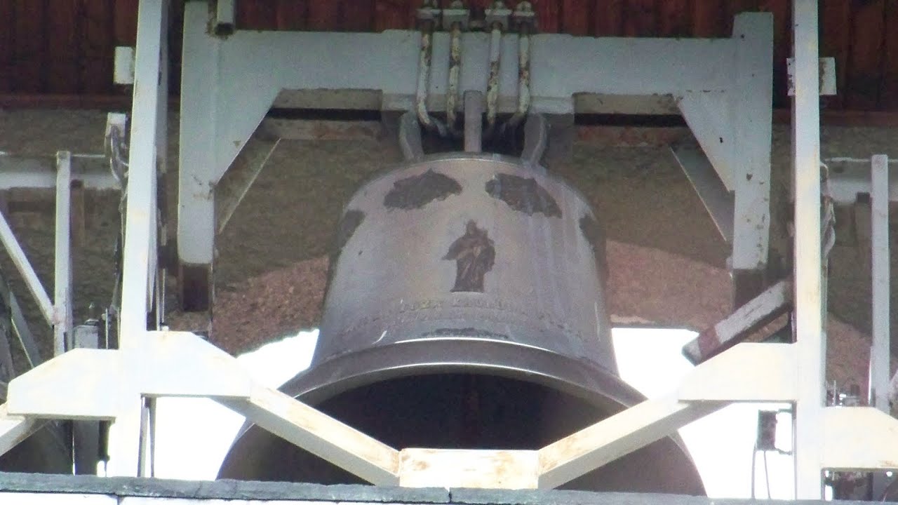 Ponice - Duży dzwon kościoła pw. MB. Królowej Polski.