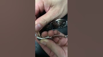 Seiko Turtle bracelet micro adjust: Tutorial