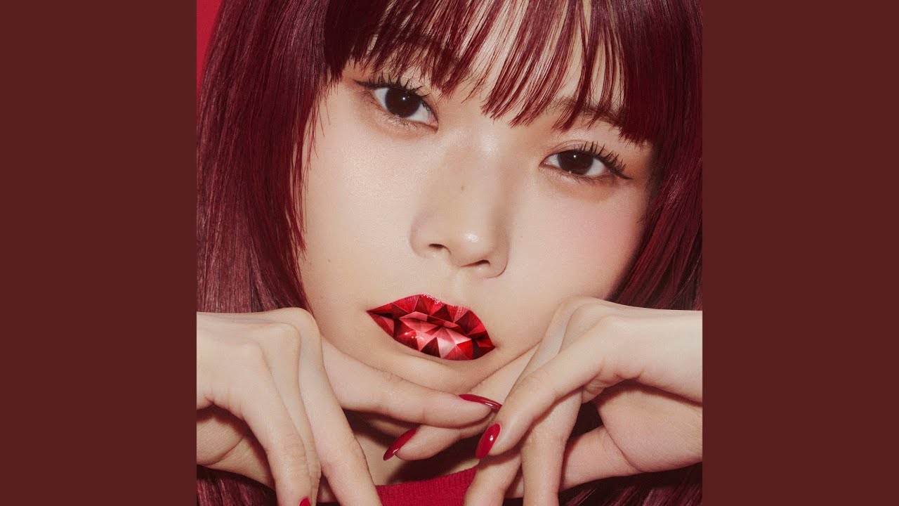 Jewelry Kiss - YouTube