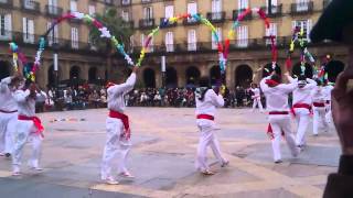 LOS DANZANTES DE LANESTOSA EN BILBAO