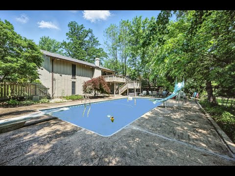 2226 Arborview Drive, Maryland Heights, MO home video tour