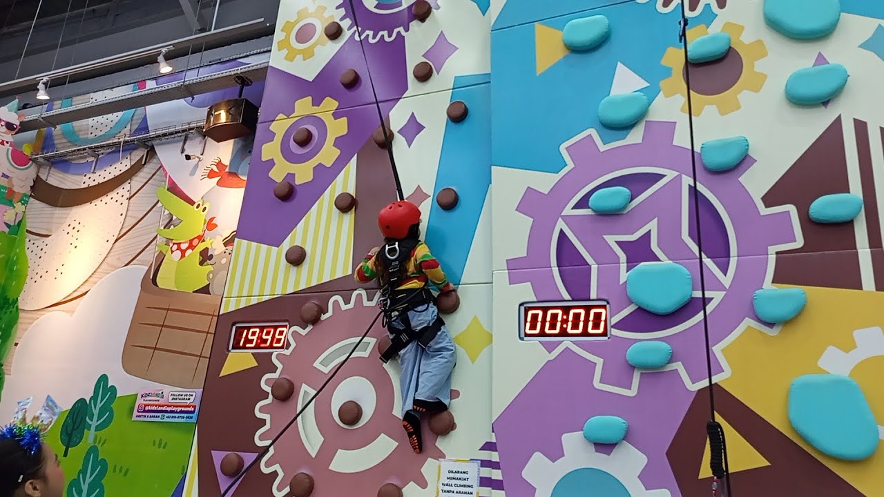 Bermain d Kidzlandia Grand Wisata Bekasi | #yasmin #noni #anak #funny #play 